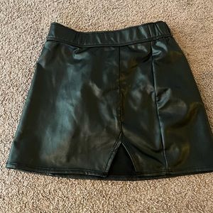 Girls Abercrombie leather skirt